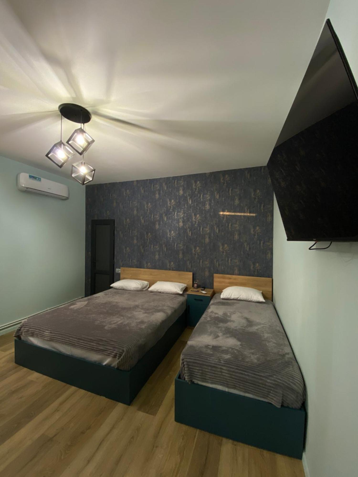 Am Hotel Yerevan Exterior photo